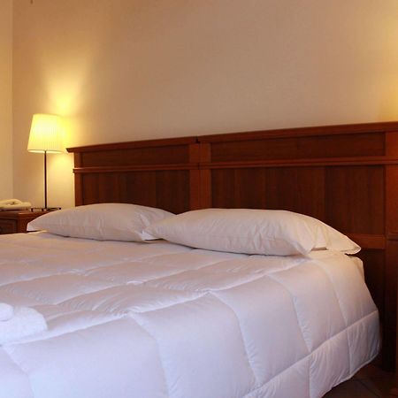 Hotel Portici Vicoforte Экстерьер фото