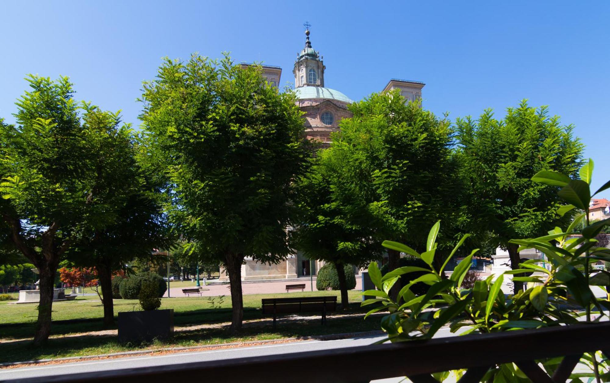 Hotel Portici Vicoforte Экстерьер фото