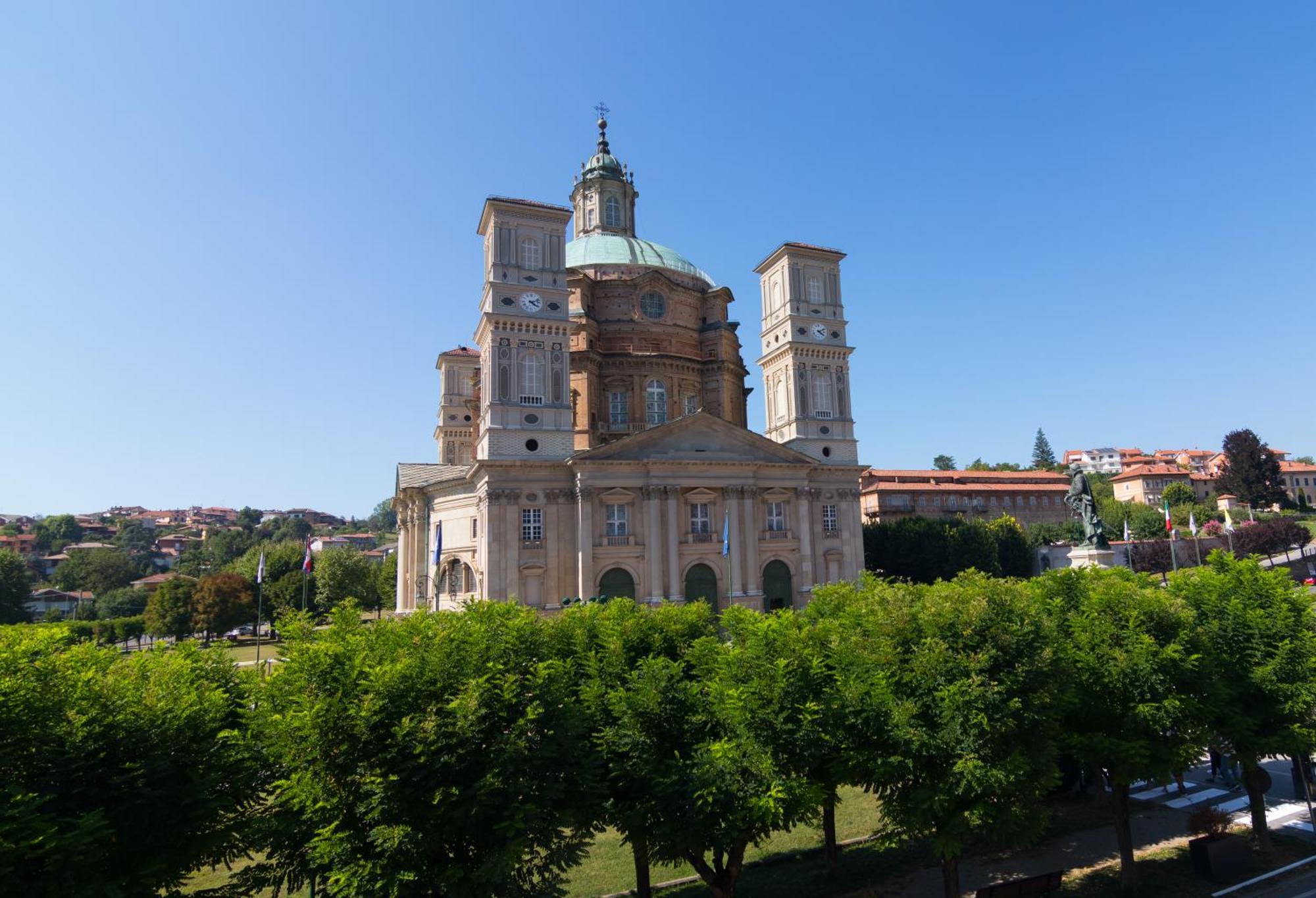 Hotel Portici Vicoforte Экстерьер фото