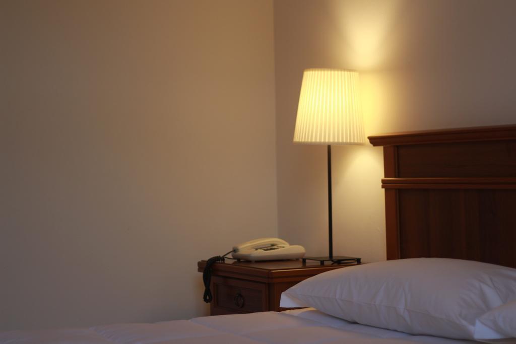 Hotel Portici Vicoforte Экстерьер фото