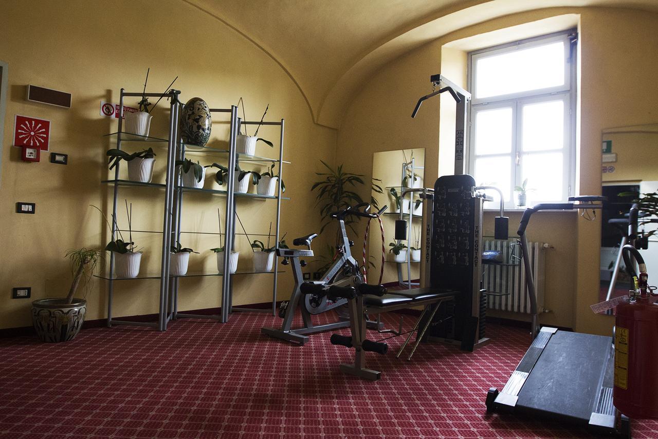 Hotel Portici Vicoforte Экстерьер фото