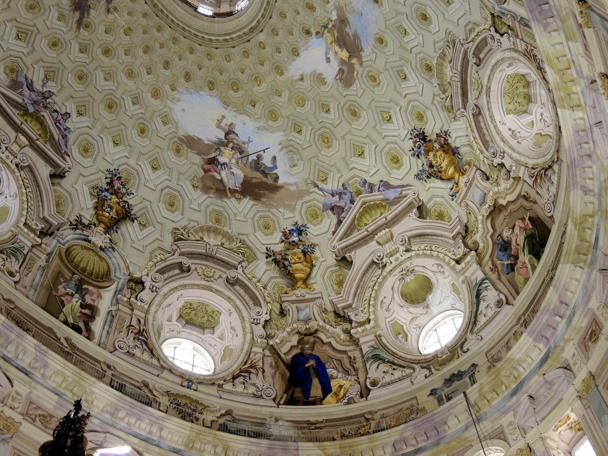 Hotel Portici Vicoforte Экстерьер фото