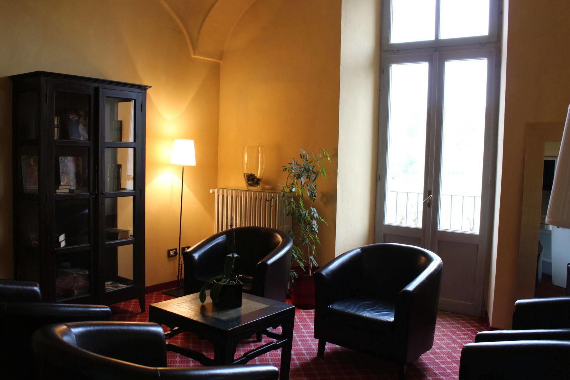 Hotel Portici Vicoforte Экстерьер фото